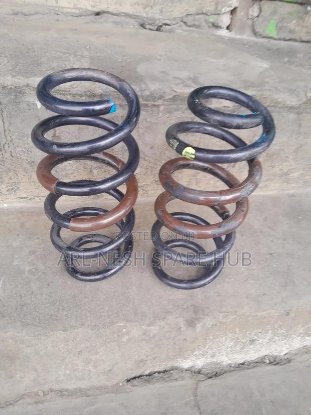 Toyota Harrier 2015 Rear Coil Springs - main view