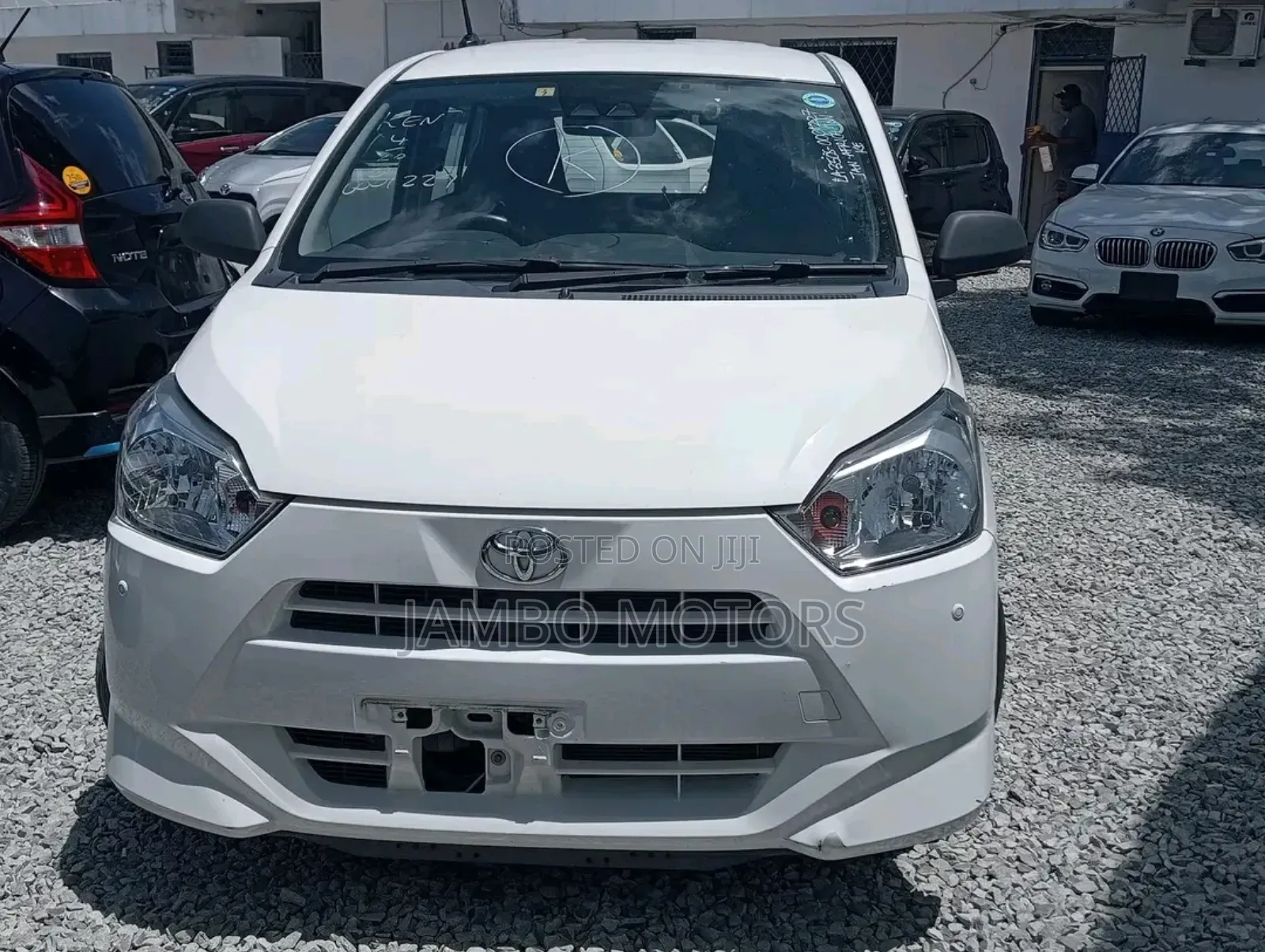 Toyota Pixis 2018 White