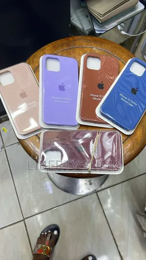 iPhone 11 12 13 13pro 14 14pro 15 Silicone Cover