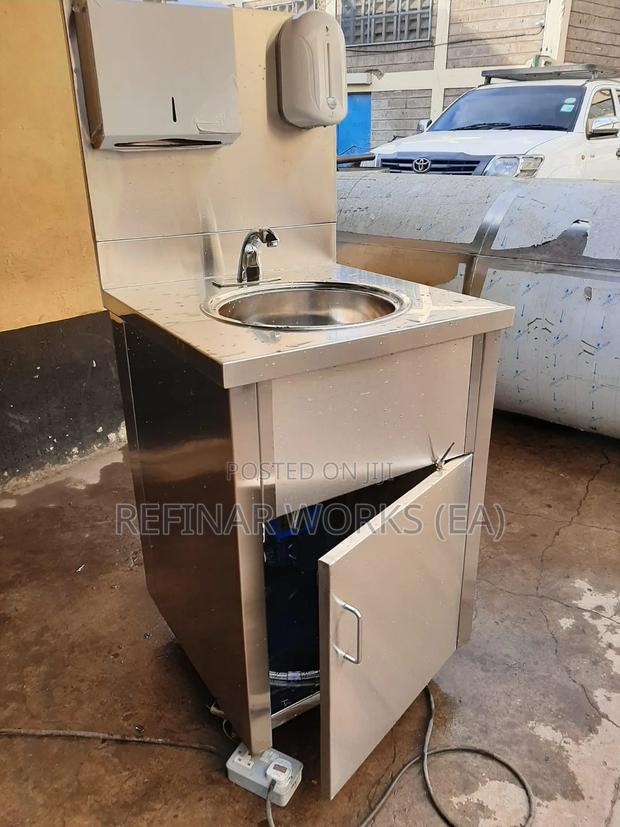 Stainless Steel Hand Washing Stations/Sinks - main view