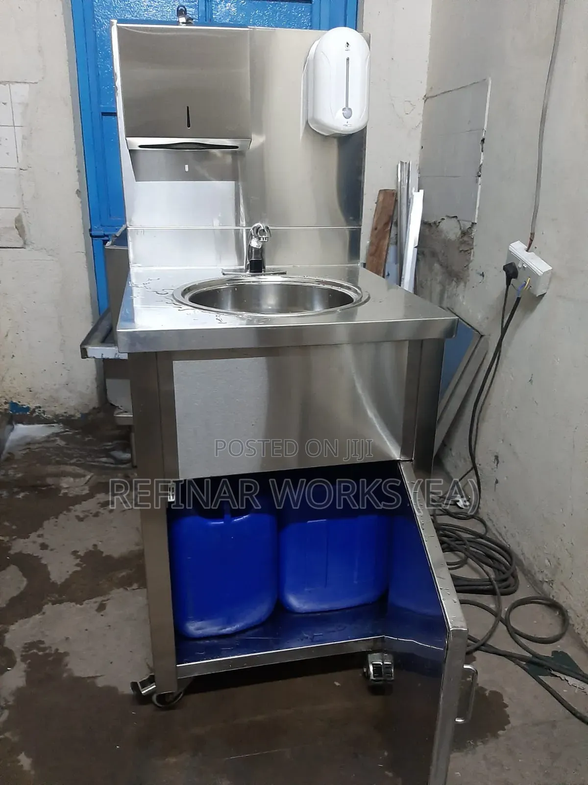 Stainless Steel Hand Washing Stations/Sinks