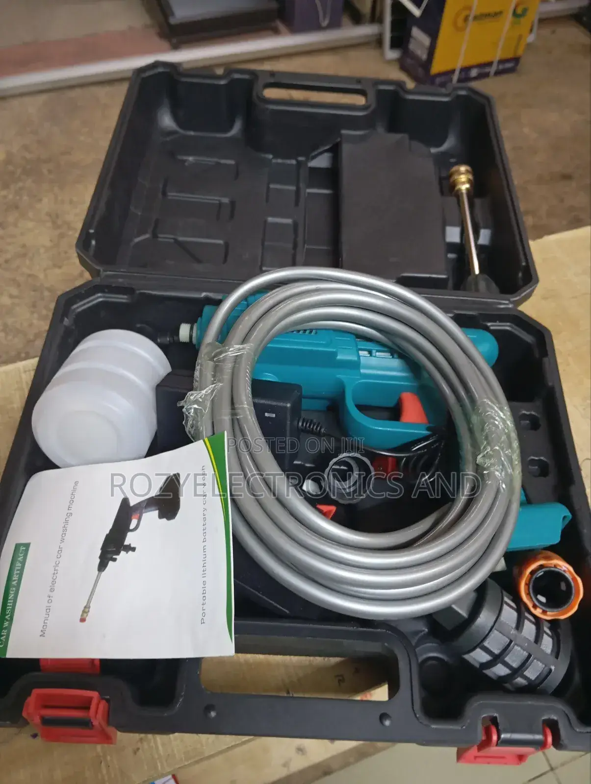 Makita Cordless Carwash