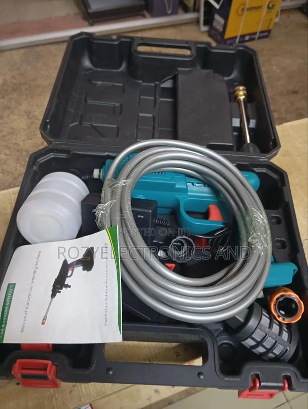 Makita Cordless Carwash - main view