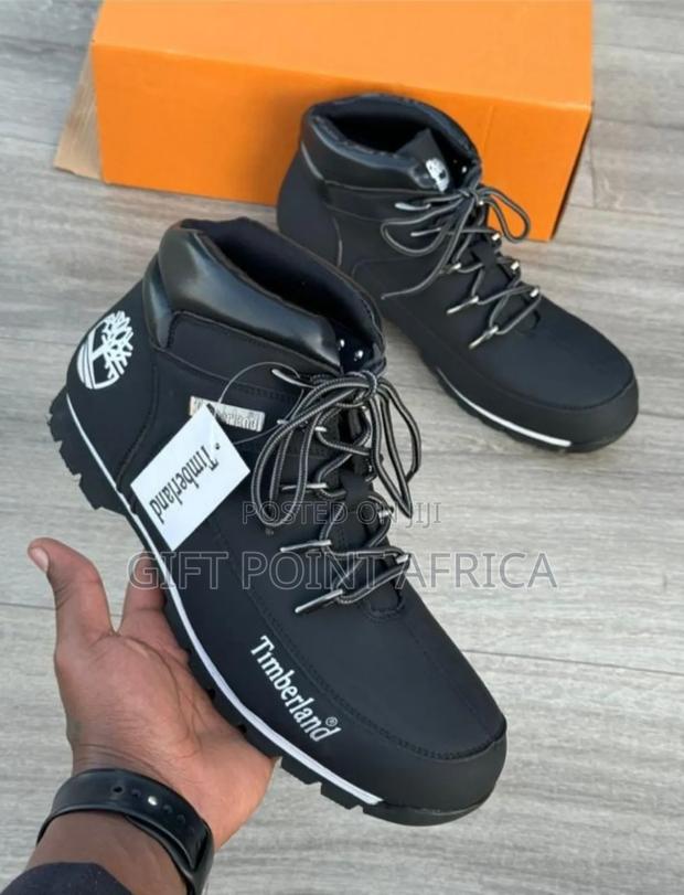 Timberland Land Leather Boots for Men - main view