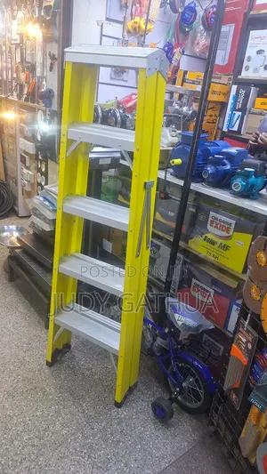 4 Steps Fibre Grass Ladders