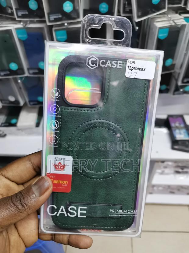 iPhone 12 Pro Max Leather Bend Stand Magsafe Green Case - thumbnail 3