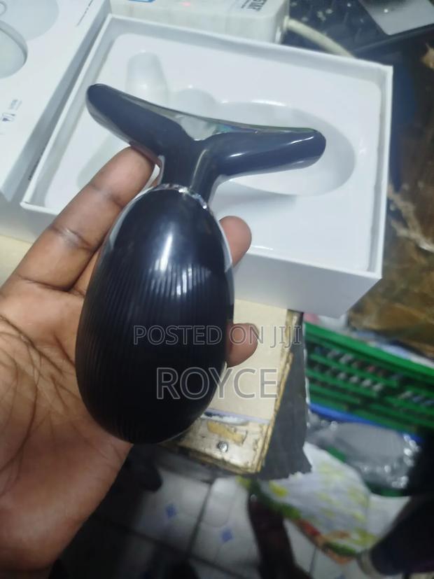 Intense Pulsed Light Wrinkle Reducing Instrument - thumbnail 4