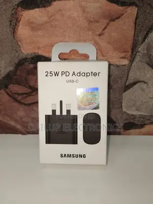 Samsung 25W PD Adapter