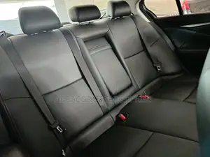 Nissan Skyline 2017 Silver
