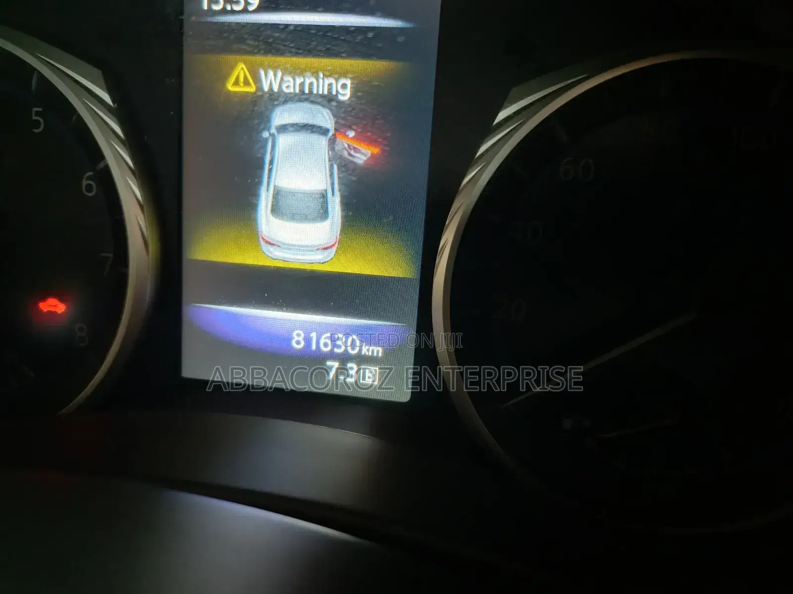 Nissan Skyline 2017 Silver