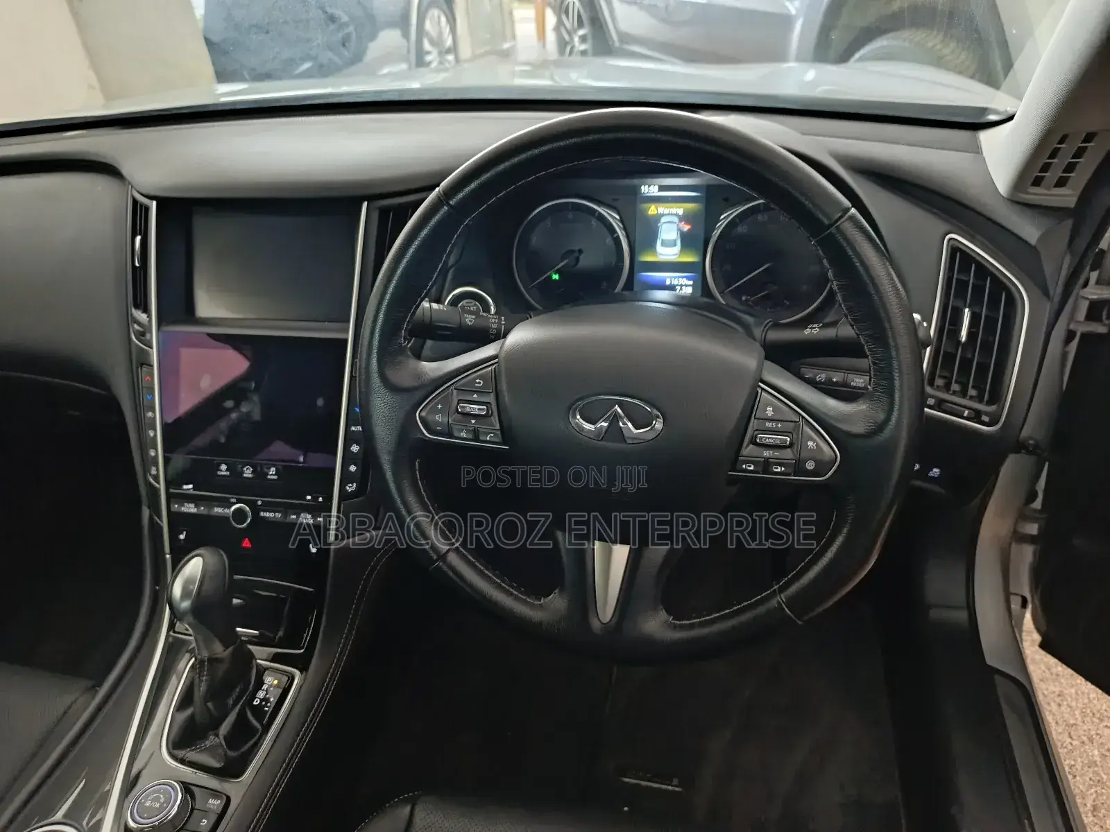 Nissan Skyline 2017 Silver