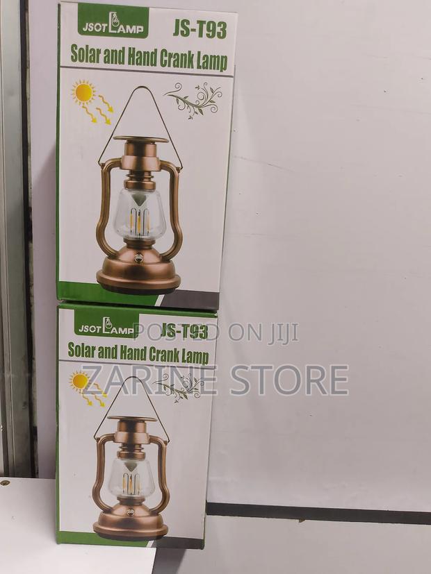 Solar Hand Crank Lamp - main view