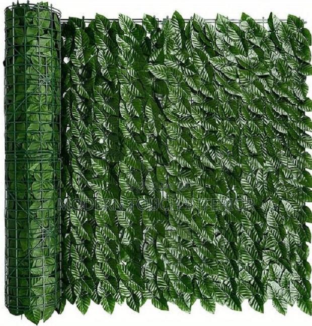 Artificial Ivy Privacy Fence - main view