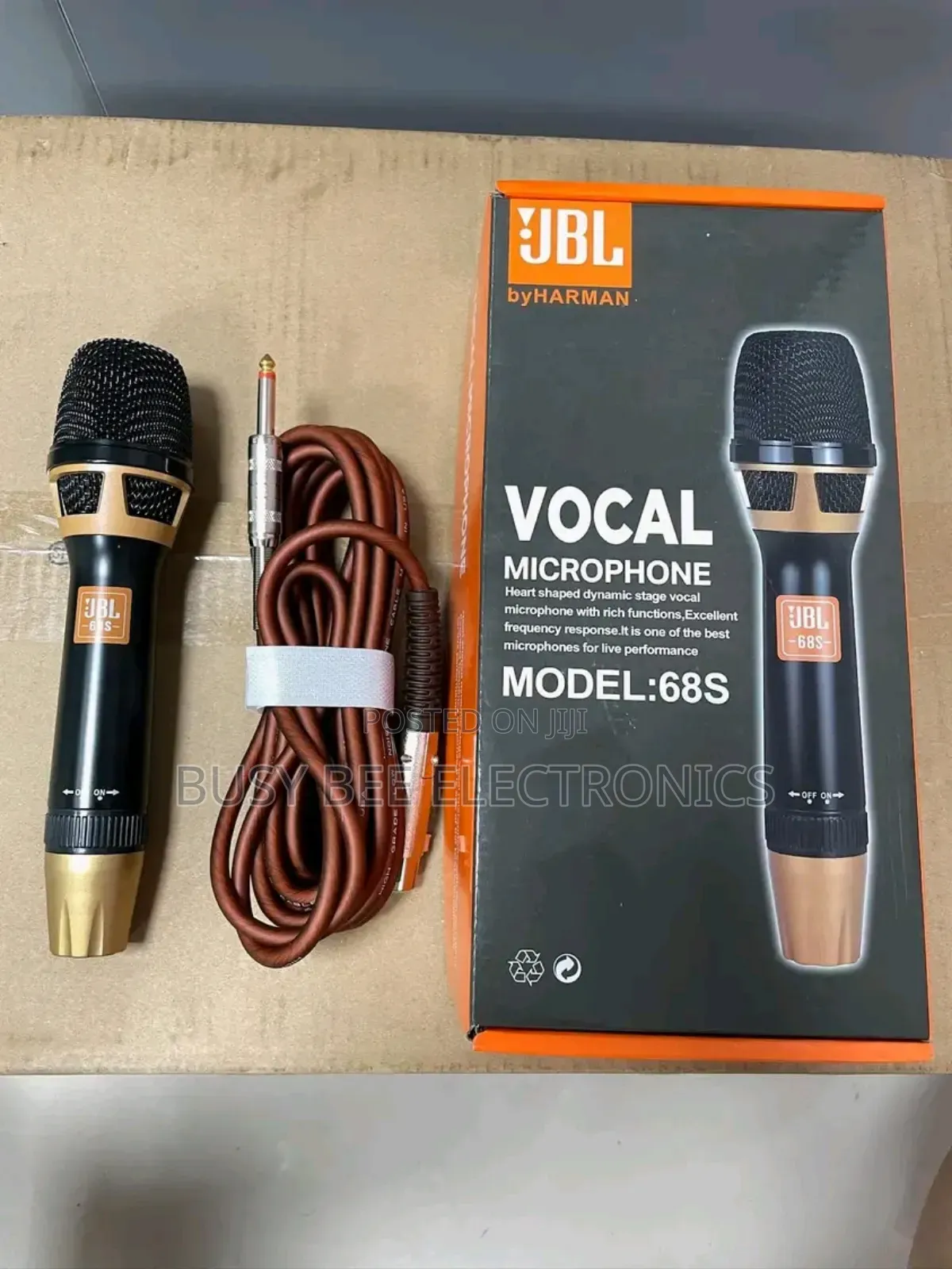 JBL 68S Wired Microphone