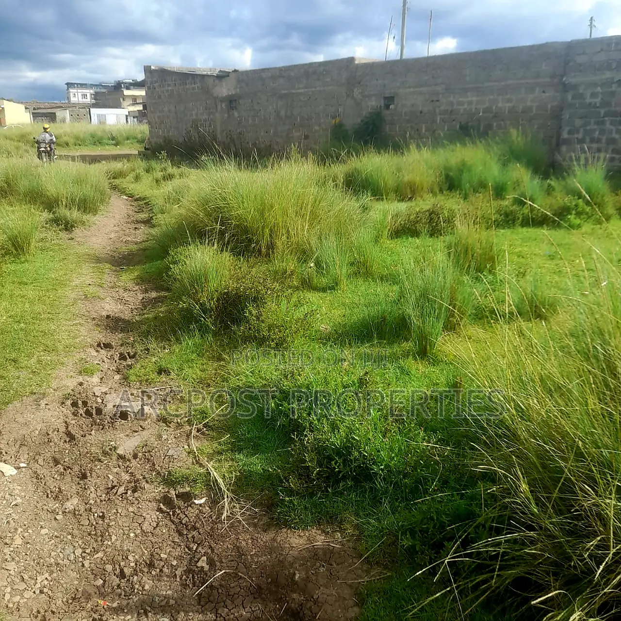 50x100 Plot in Katheri Market Nanyuki