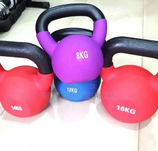 1pic Colorful Weightlifting Vinyl Kettlebell - main view