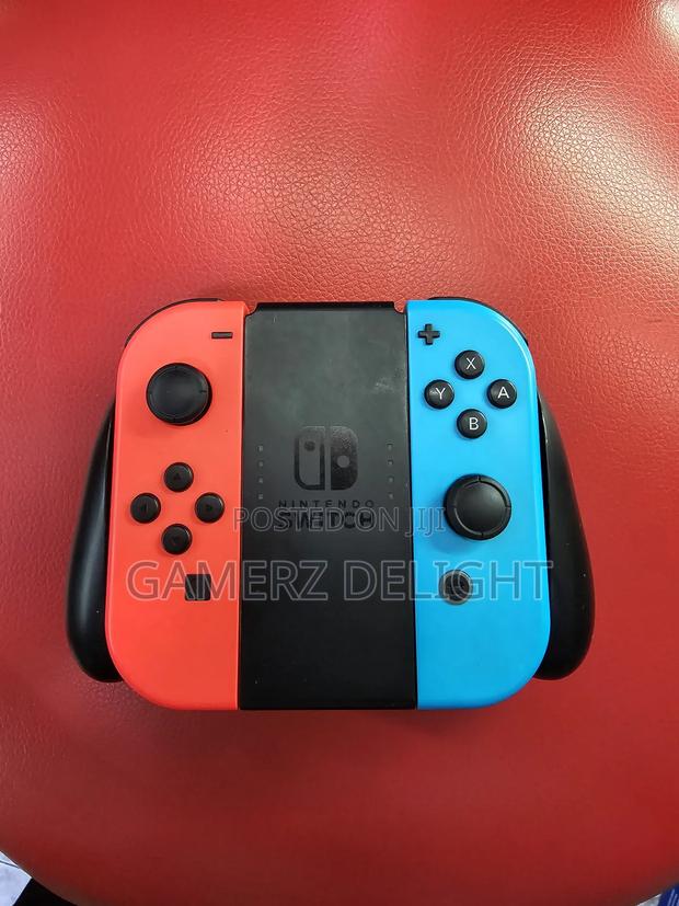 Nintendo Joycons - thumbnail 3