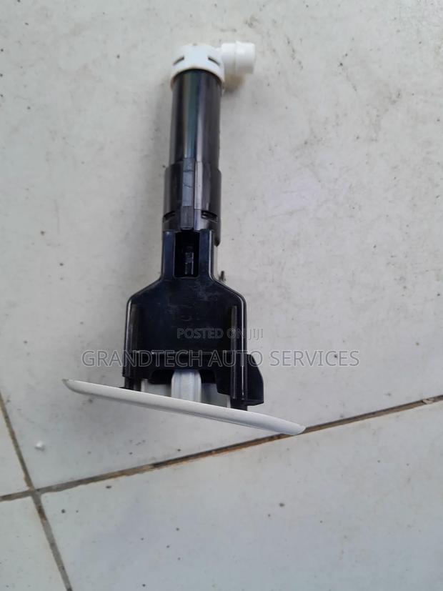 Lc Prado Fj150 Washer Jet + Cover