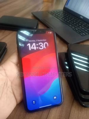 Apple iPhone XR 128 GB Black - main view