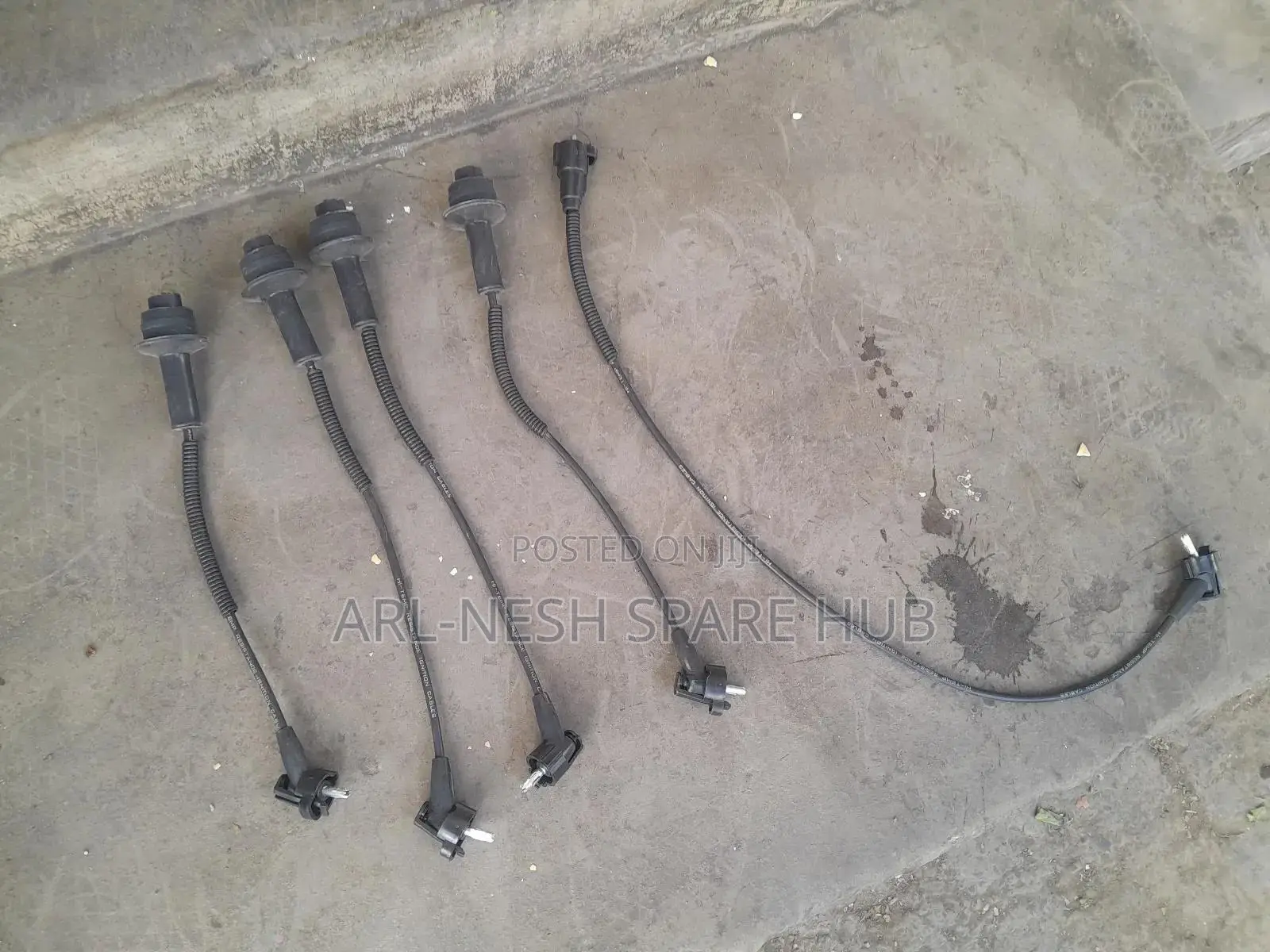 Toyota Townace Engine Lid Wires