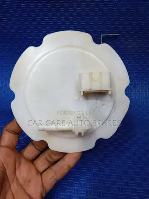 Fuel Pump Nissan Sunny