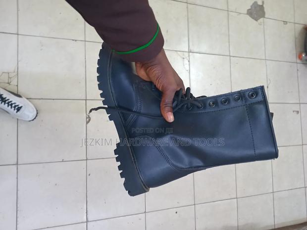 Security Boots Quality Material - main view