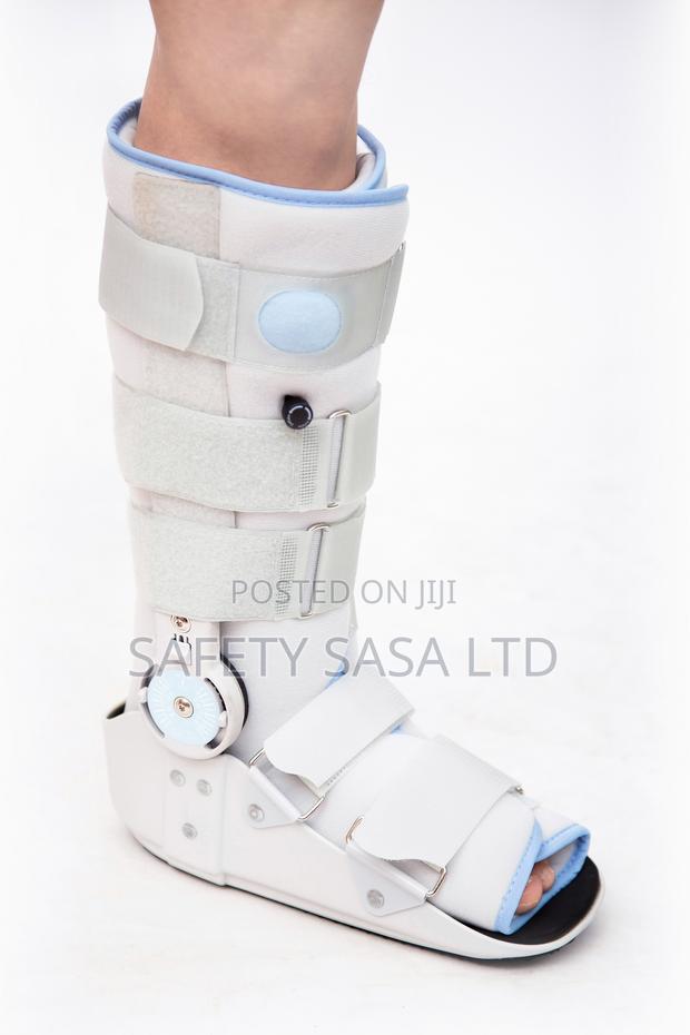 Allbest ROM Hinged Air Ankle Walker Boot - main view