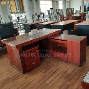 1.4 Meters Executive Office Desk With Side Drawers