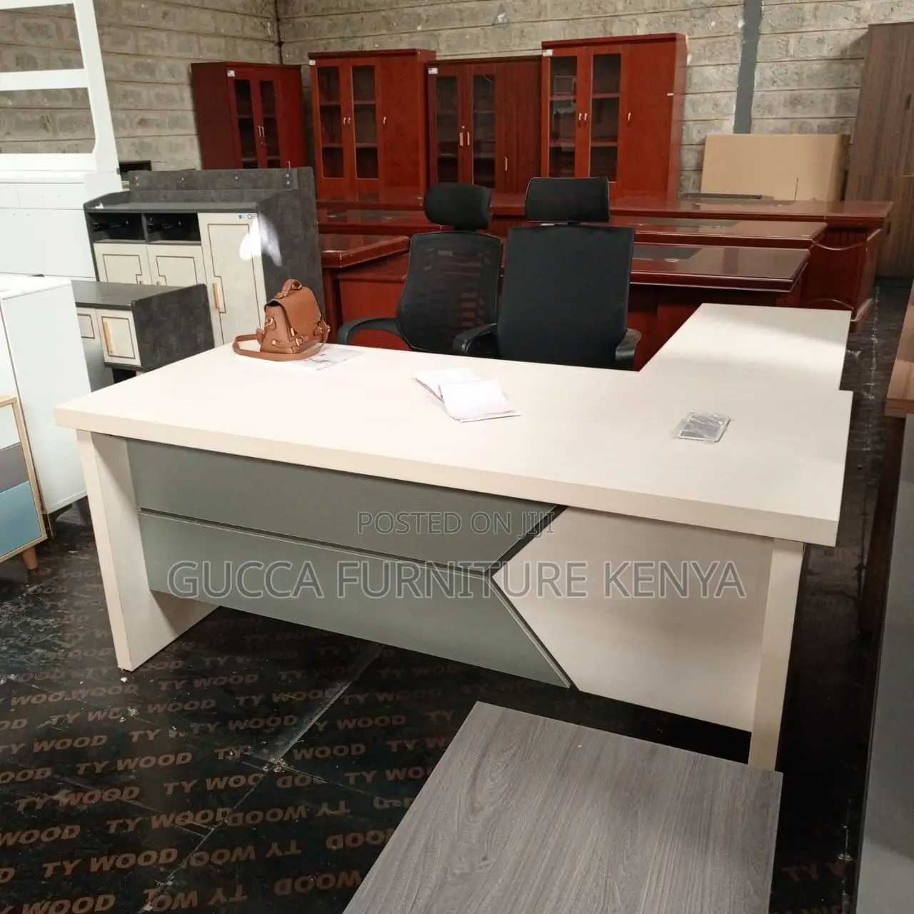 1600mm Executive Desk