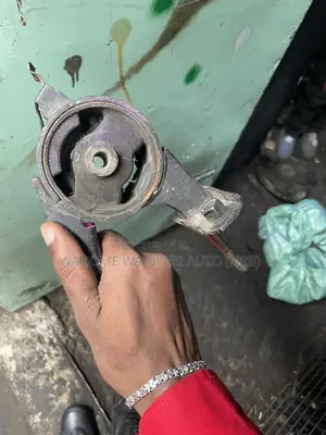 Gear Box Mounting for Ist,Probox Etc