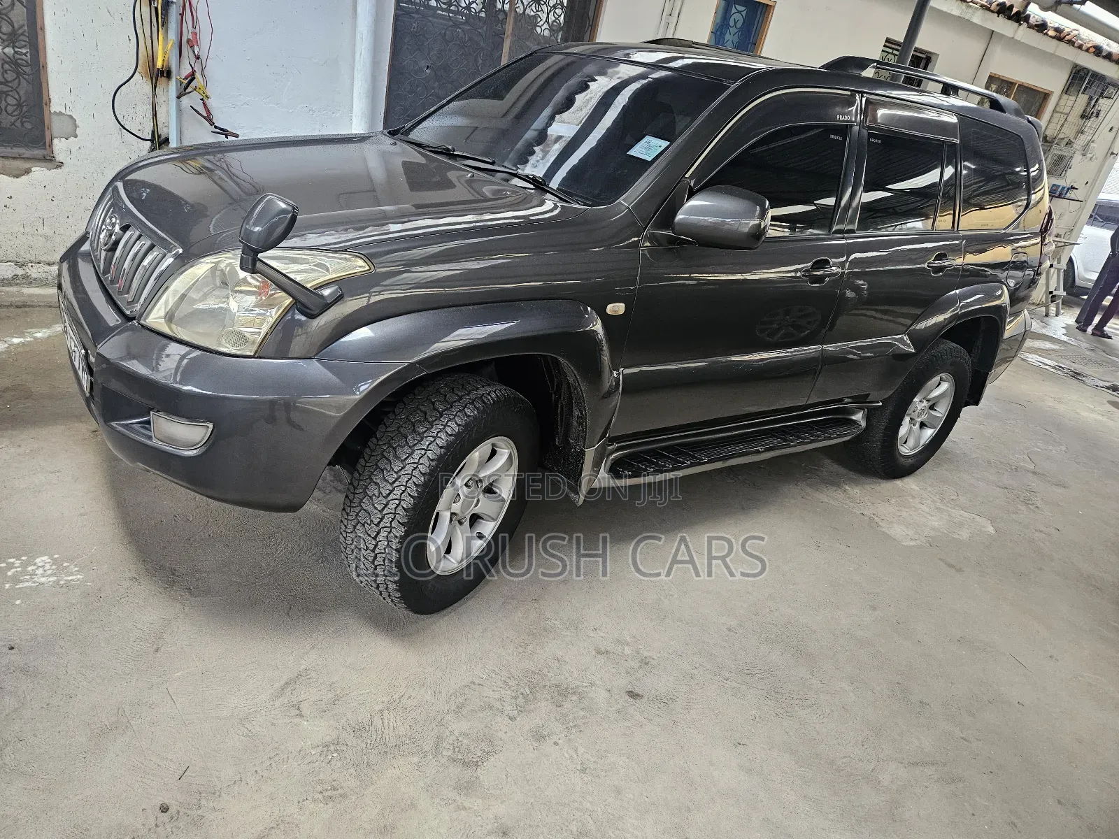 Toyota Land Cruiser Prado 2005 Gray