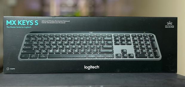 Logitech Mx Keys // Logitech Mx Keys - main view