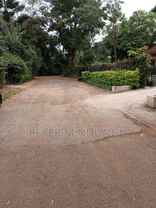 Prime Land on Sale, 0.75 Acre Behind Safari Park - thumbnail 7