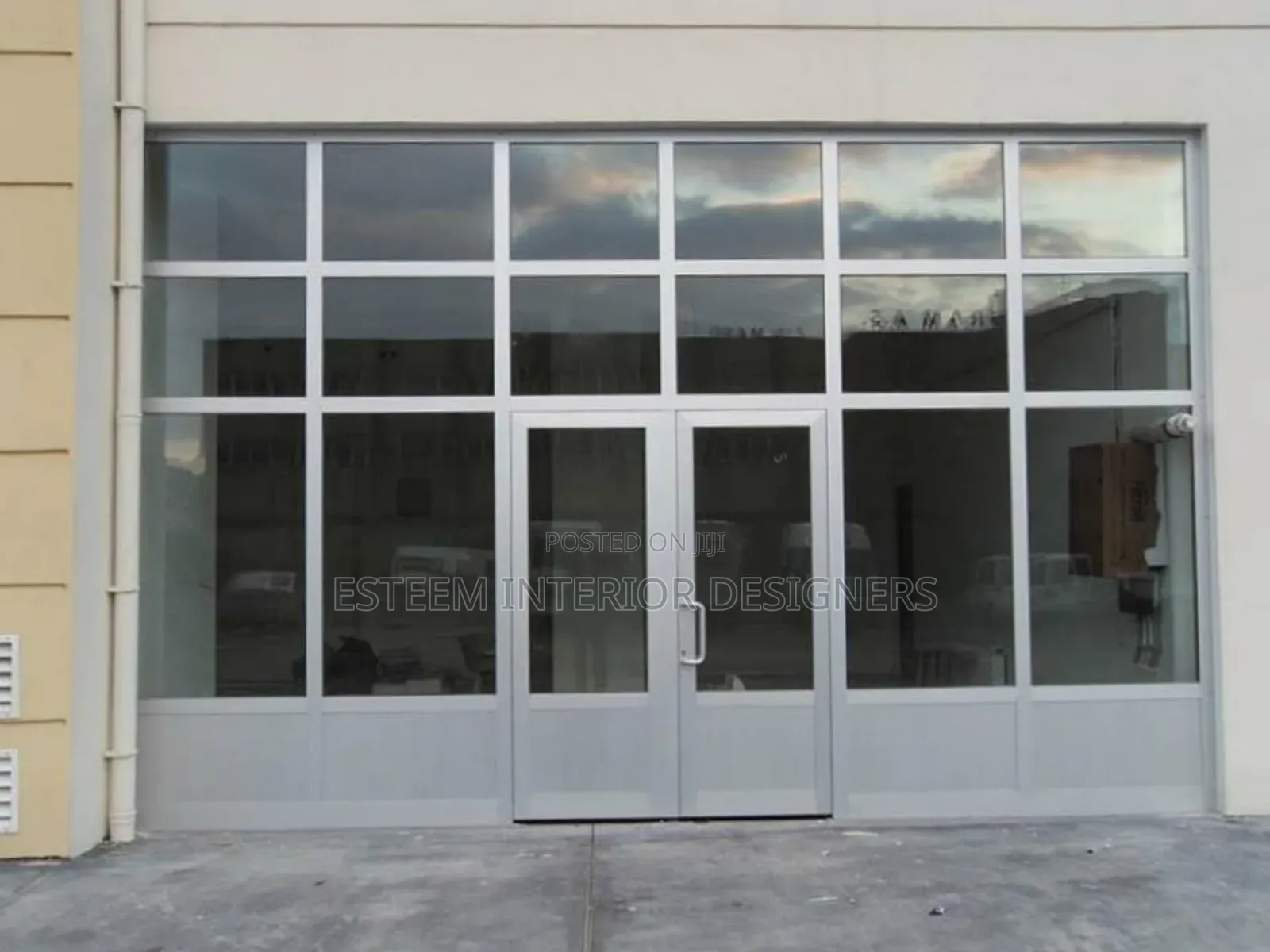 Aluminium With Glass Wall Windows