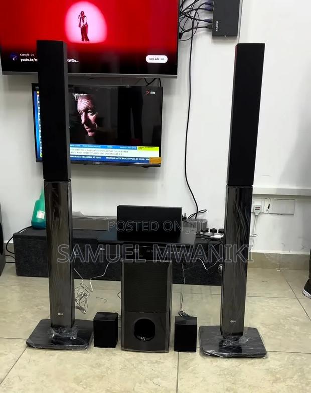 Lg 1000w Home Theater 2 Tall Boy Speakers Lhd647 Bluetooth