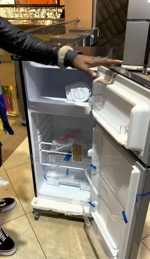 MIKA Refrigerator 112 Liters (Direct Cool) Line Silver Dark