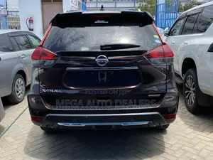 Nissan X-Trail 2018 Brown