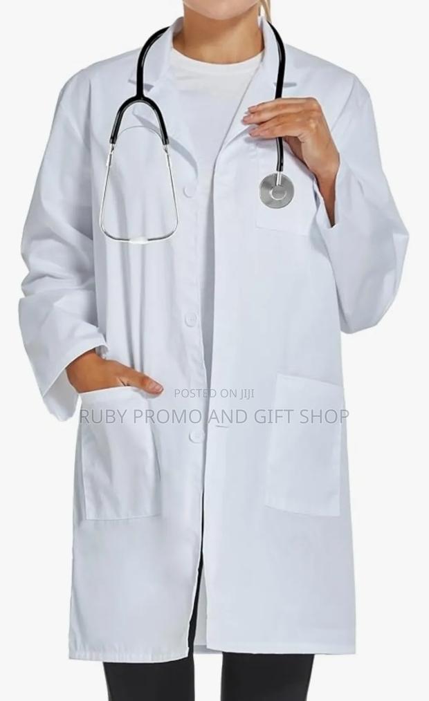 High Quality White Lab Coat - thumbnail 2