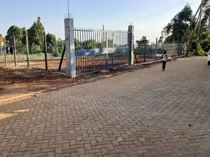 4 Eigths  Available at Nairobi Ndogo Kikuyu