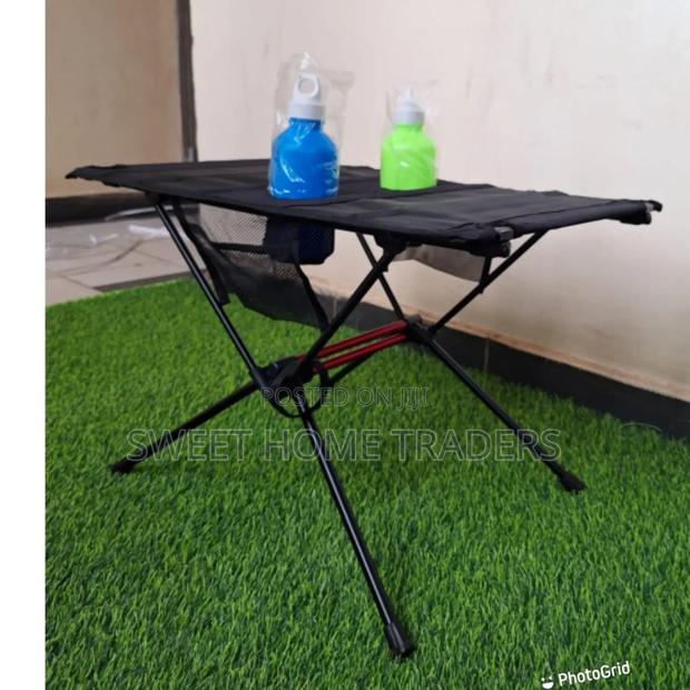 Foldable Table