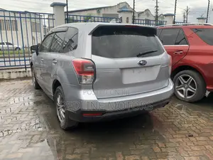 Subaru Forester 2.5i Limited AWD 2017 Silver
