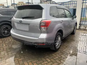 Subaru Forester 2.5i Limited AWD 2017 Silver