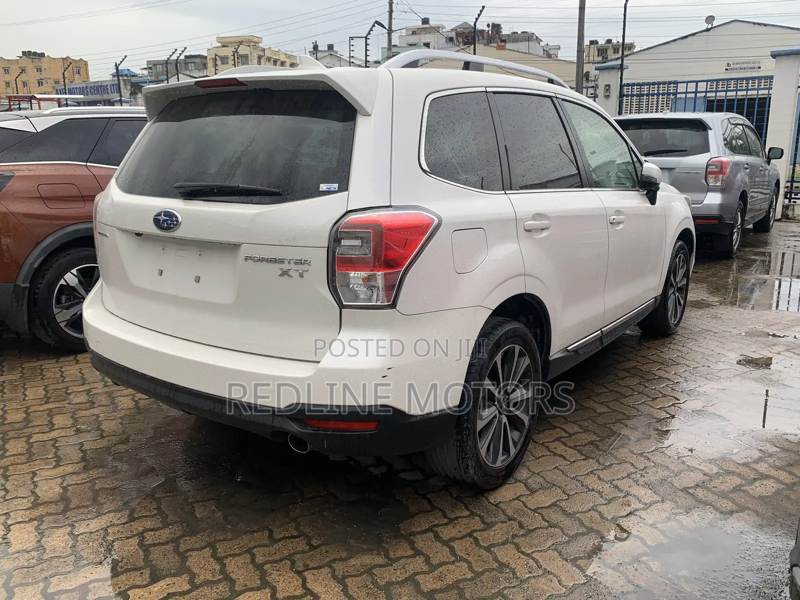Subaru Forester 2.5i Limited AWD 2017 Pearl
