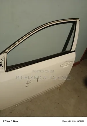 Premio/Allion 260 Front Door