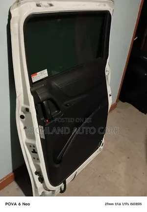 Sienta Nsp170/171/172 Door