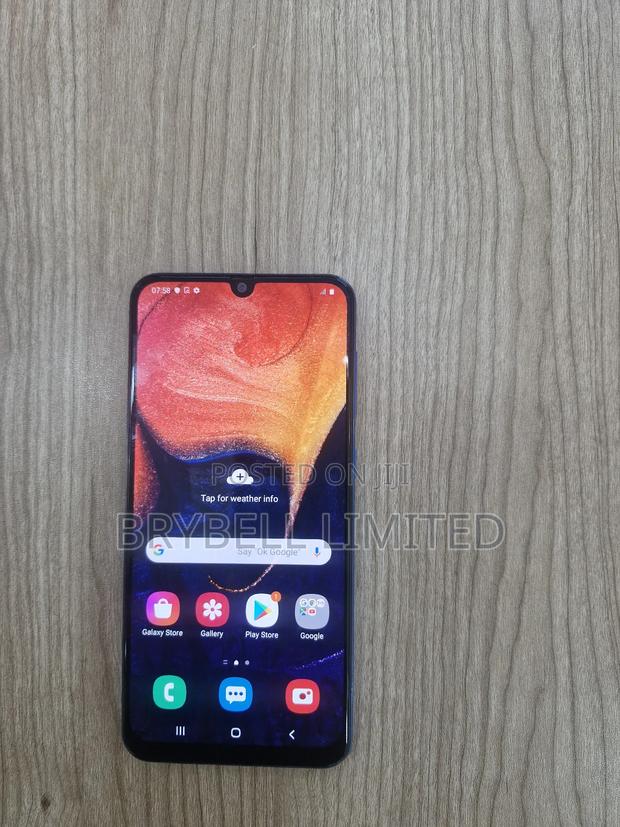 Samsung Galaxy A50 128 GB Blue - main view
