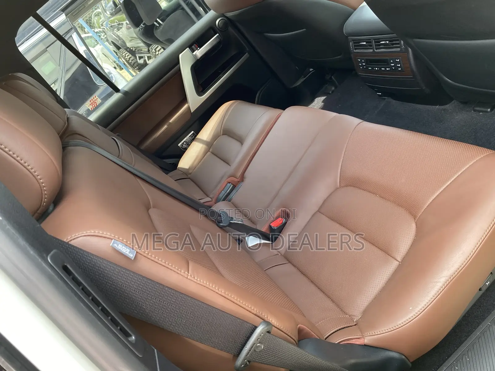 Toyota Land Cruiser 2018 White