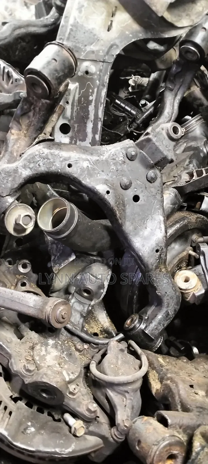 4WD Lower Arm Toyota Hiace