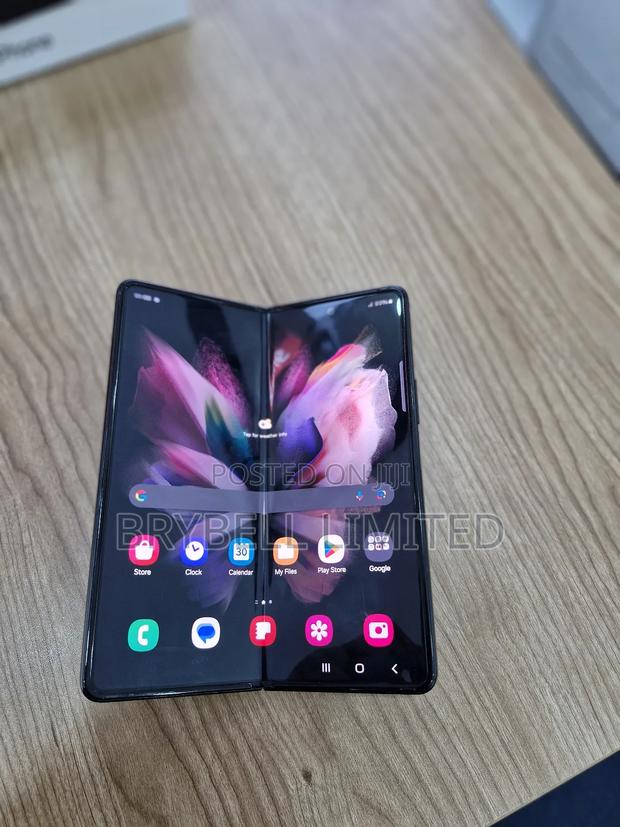 Samsung Galaxy Z Fold3 5G 512 GB Black - main view