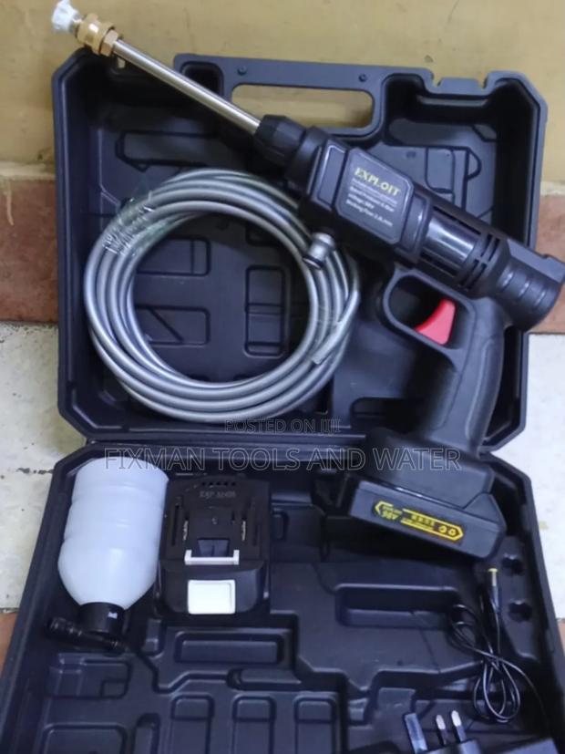 Makita Cordless Pressure Washer Machine Rechargeable 2 Battery  88v - main view